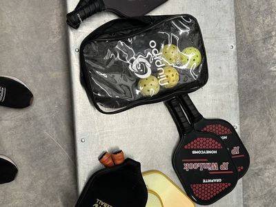 Pickleball Paddle Bundle - 6 Paddles (2 Golden Pickleball, 2 JP Winlook +2) & Balls with Carry Bag