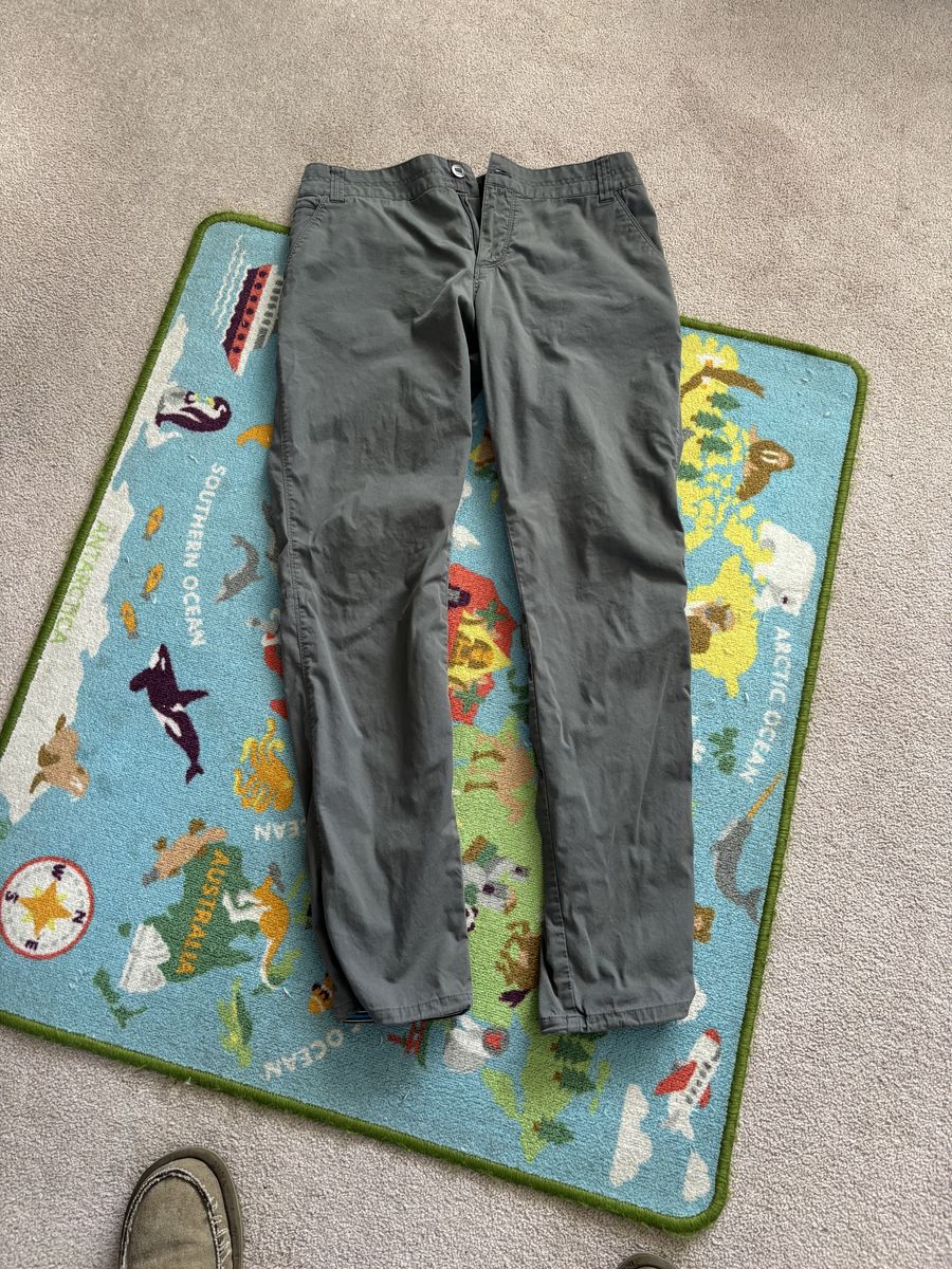 Kuhl Resistor Lite Chinos 33X34 $ave!