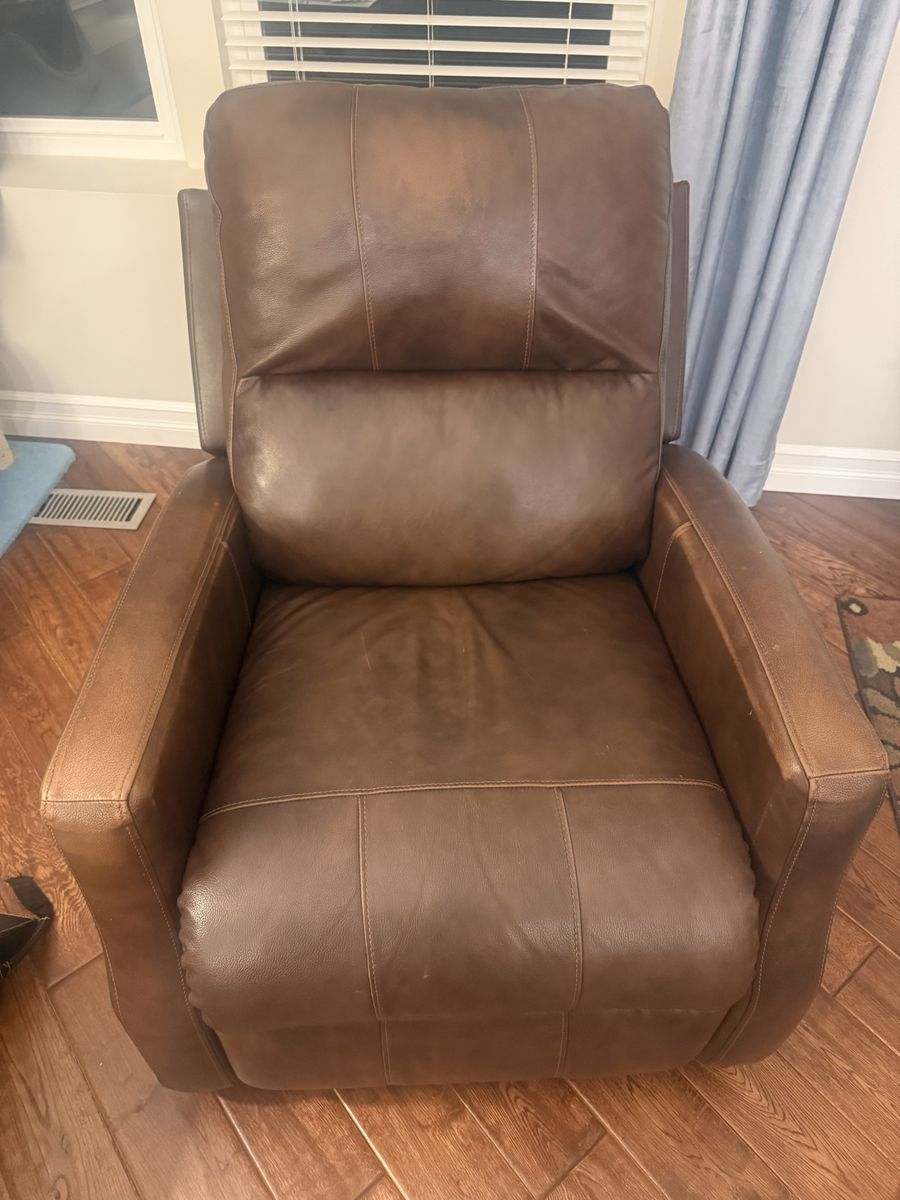 Ashley Furniture Leather Rocker Recliner
