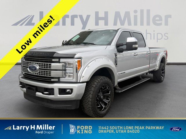 2017 Ford F-350 Super Duty Platinum