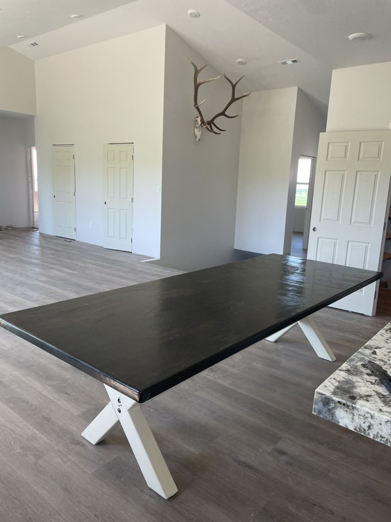 9' Long Table