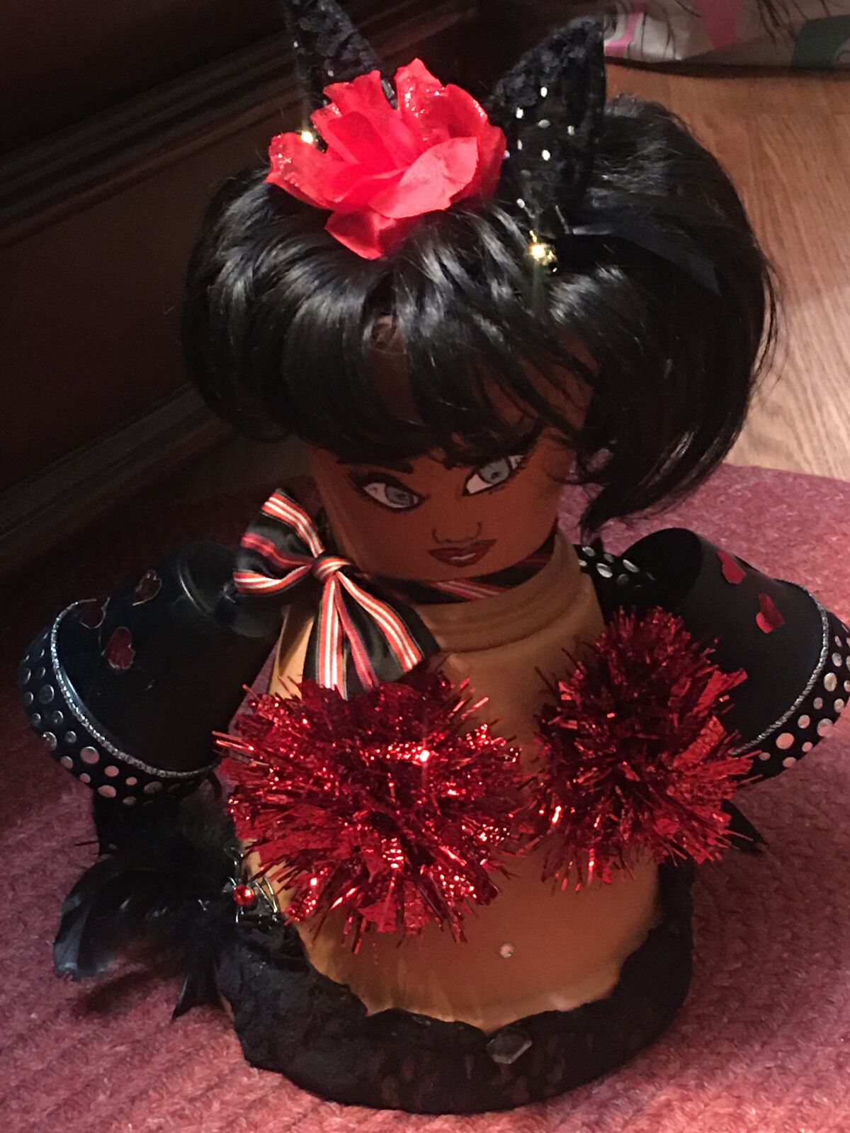 Stripper/Show Girl Shelf Sitter