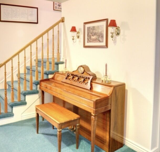 MCM Piano w/matching Bench
