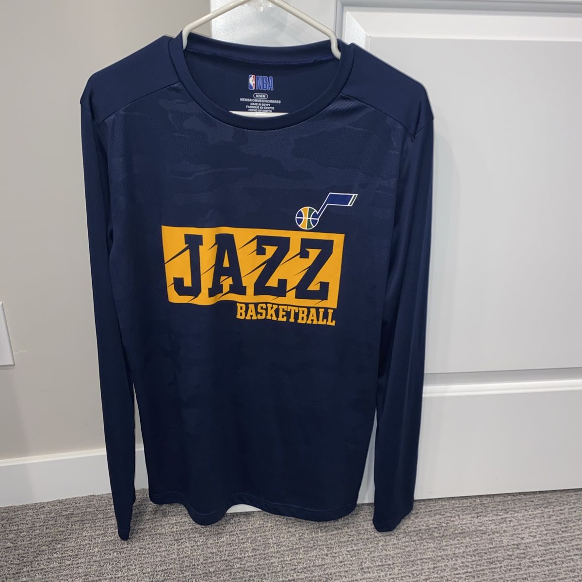 NBA Utah Jazz Shirt - Medium - Long Sleeve - New