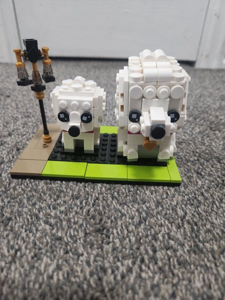 LEGO BrickHeadz Poodle and Puppy Set