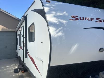 2017 Surfside Hauler by Pacific Coachworks