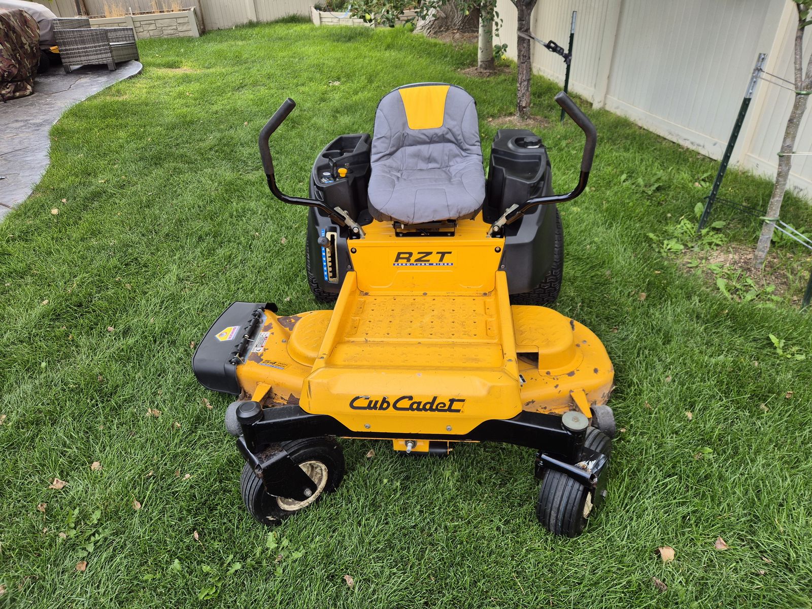 Cub Cadet Zero Turn Mower