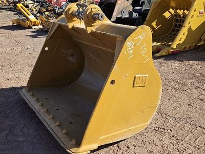 68" CAT Excavator Bucket