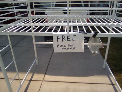 Full bed frame