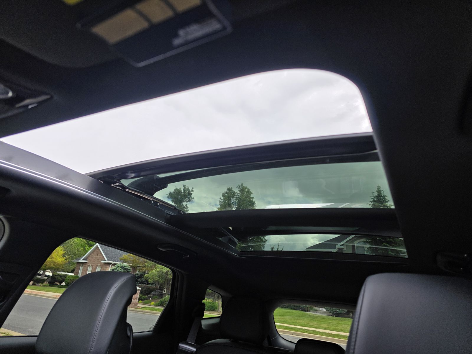 Main image 23