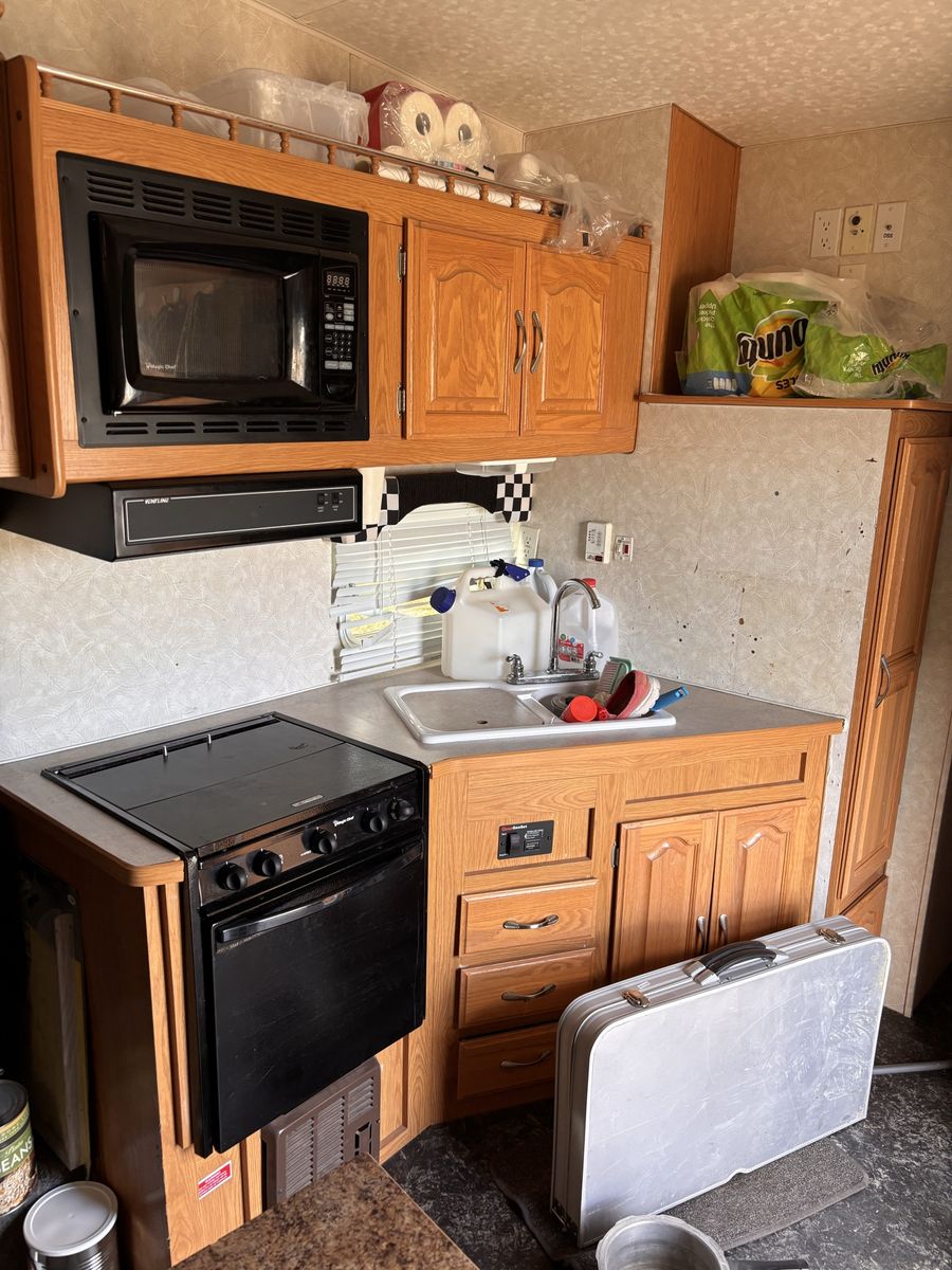 Main image 13