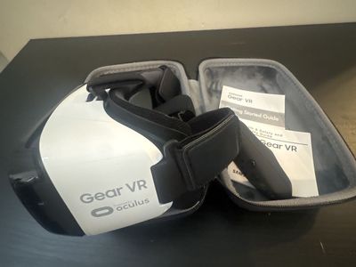 Samsung Gear VR Virtual Reality Headset powered by Oculus with Controller and Case