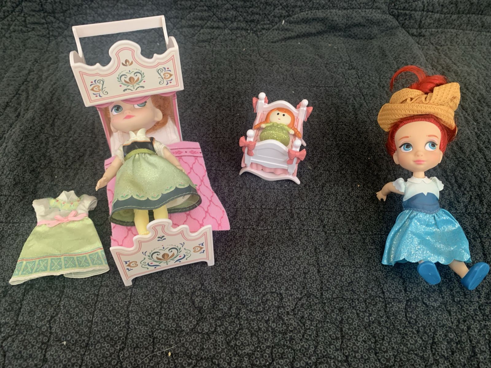 Disney land princess dolls