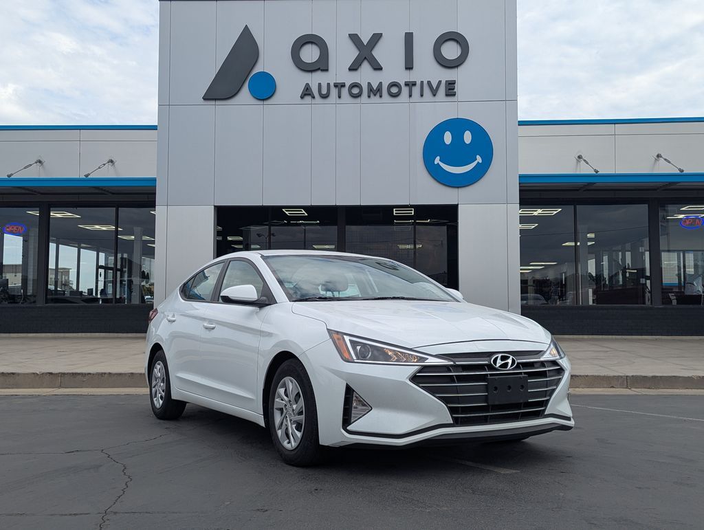 2019 Hyundai Elantra SE