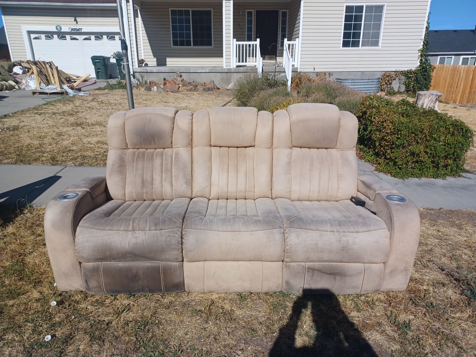 Free Electric Reclining Couch