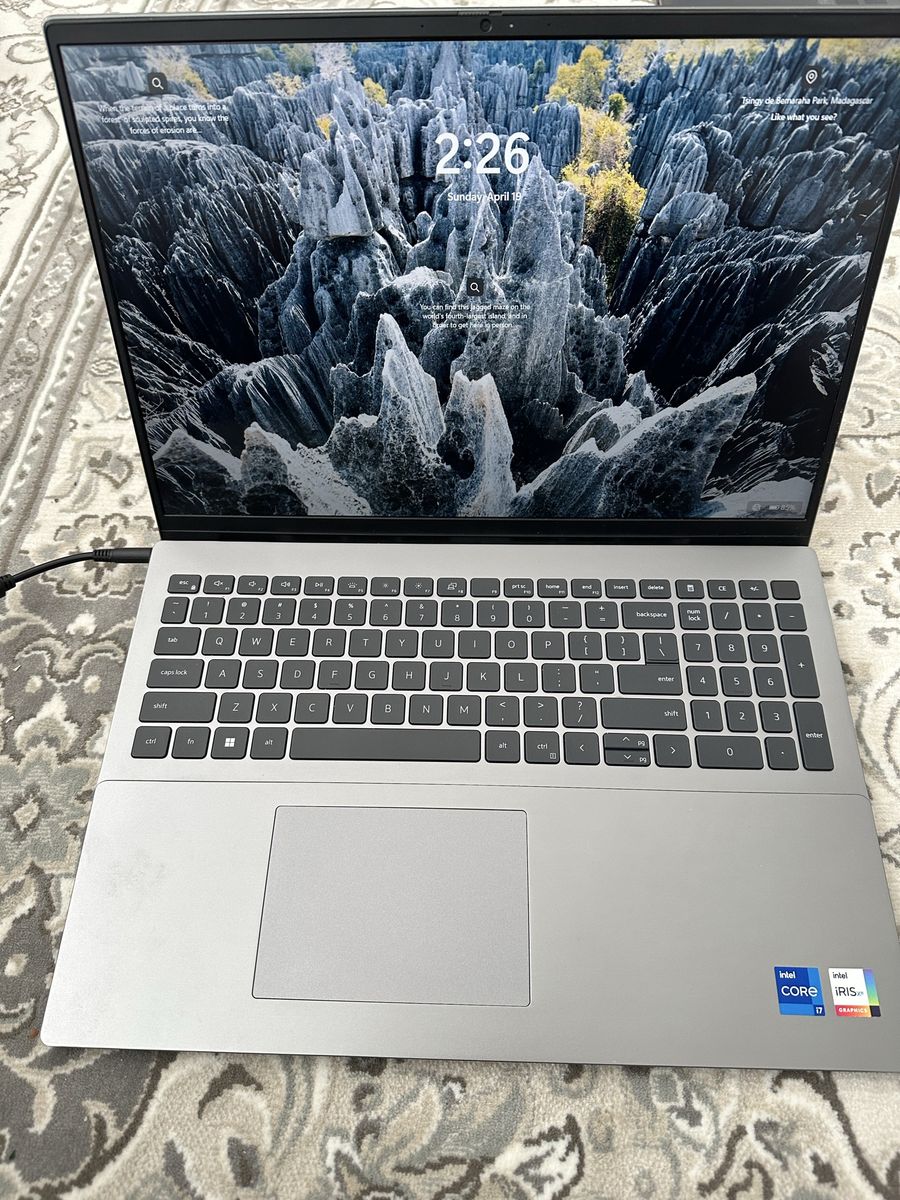 Dell Laptop i7 Core 13th Gen 16 GB RAM 1 TB SSD
