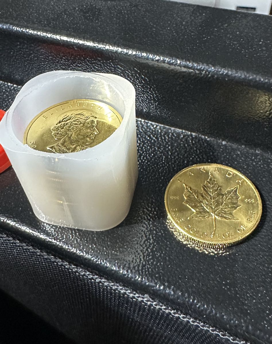 1 oz Gold Maple Leaf 9999 pur gold-below spot
