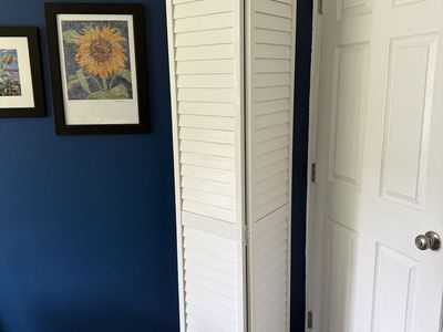 Bifold door, 30X80”