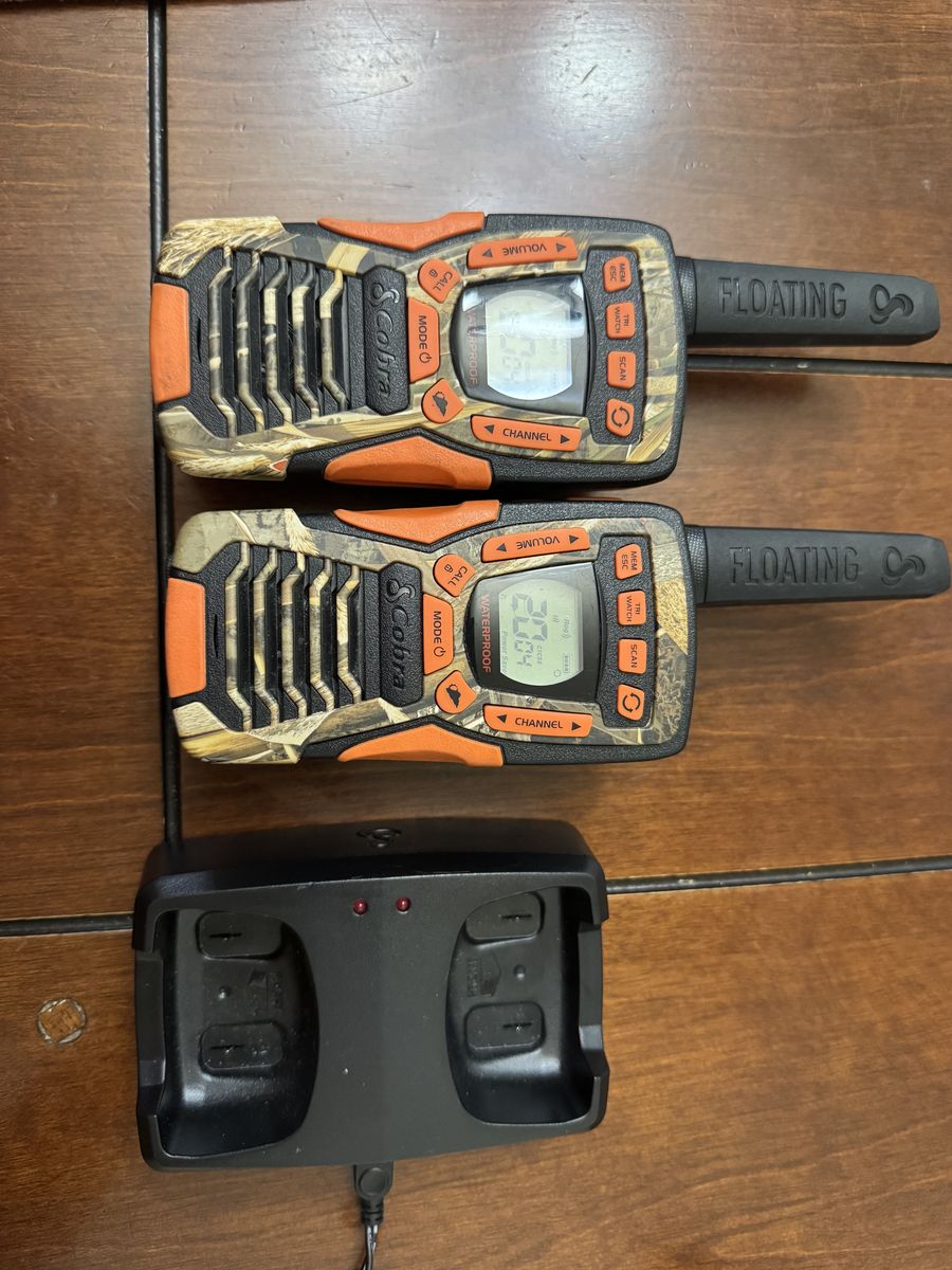 Cobra floating walkie talkie