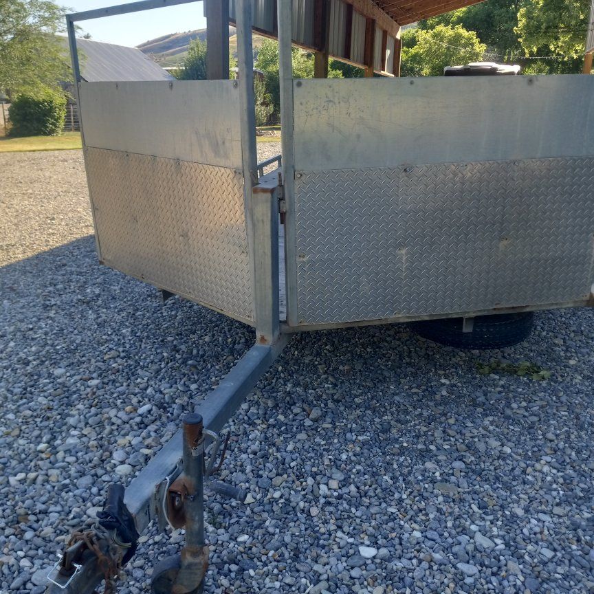 Main image 3