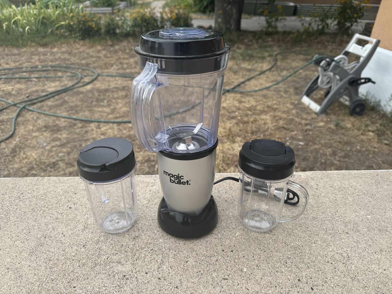 Magic Bullet Personal Blender with Two Cups with lids