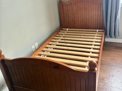Pottery Barn Twin Size Catalina Bed Frame