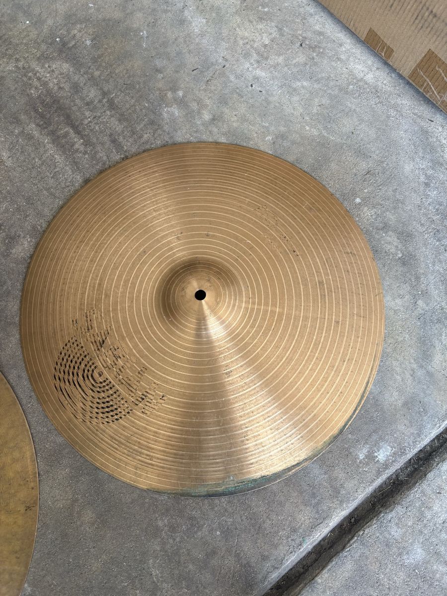 Used Sabian B8 18" Crash Ride Cymbal - Good Condition, Great Sound