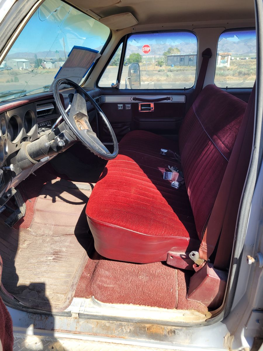 Chevrolet Silverado C30 Dually Crew Cab Truck