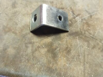 Corner Connector, 90 Degrees: 2 Holes, 9/16 in Hol