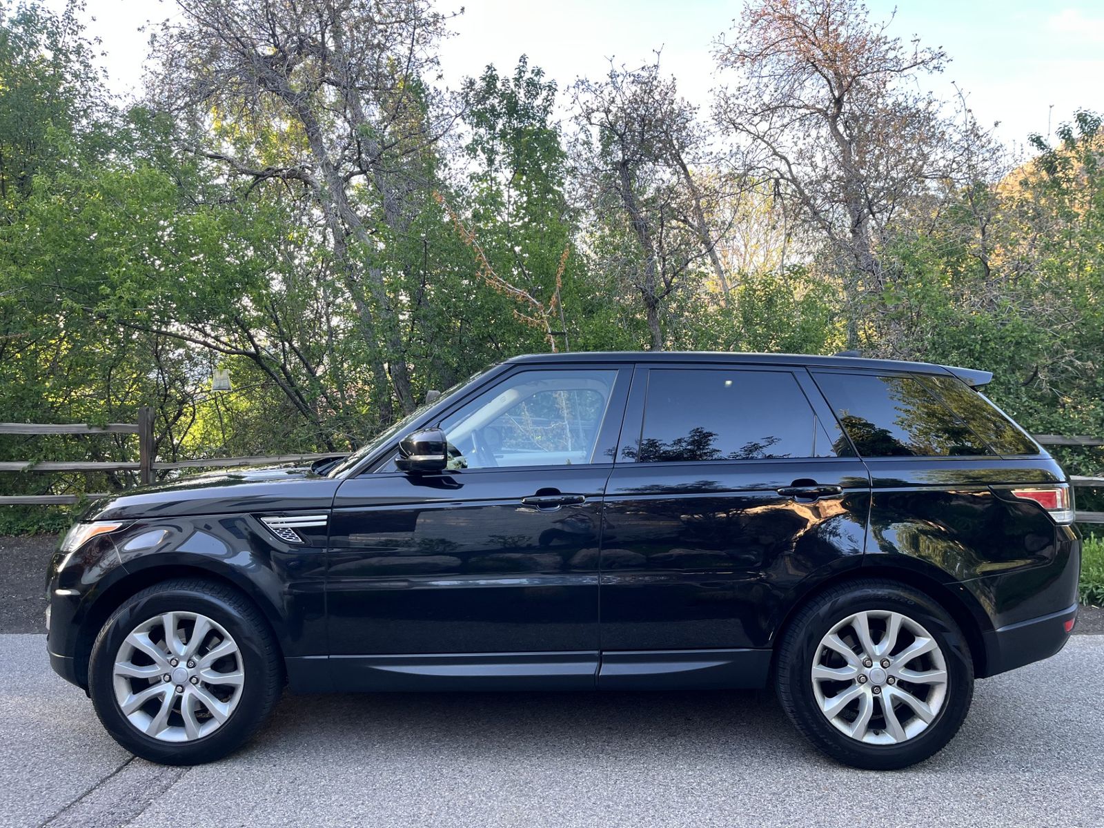 2017 Land Rover Range Rover Sport HSE