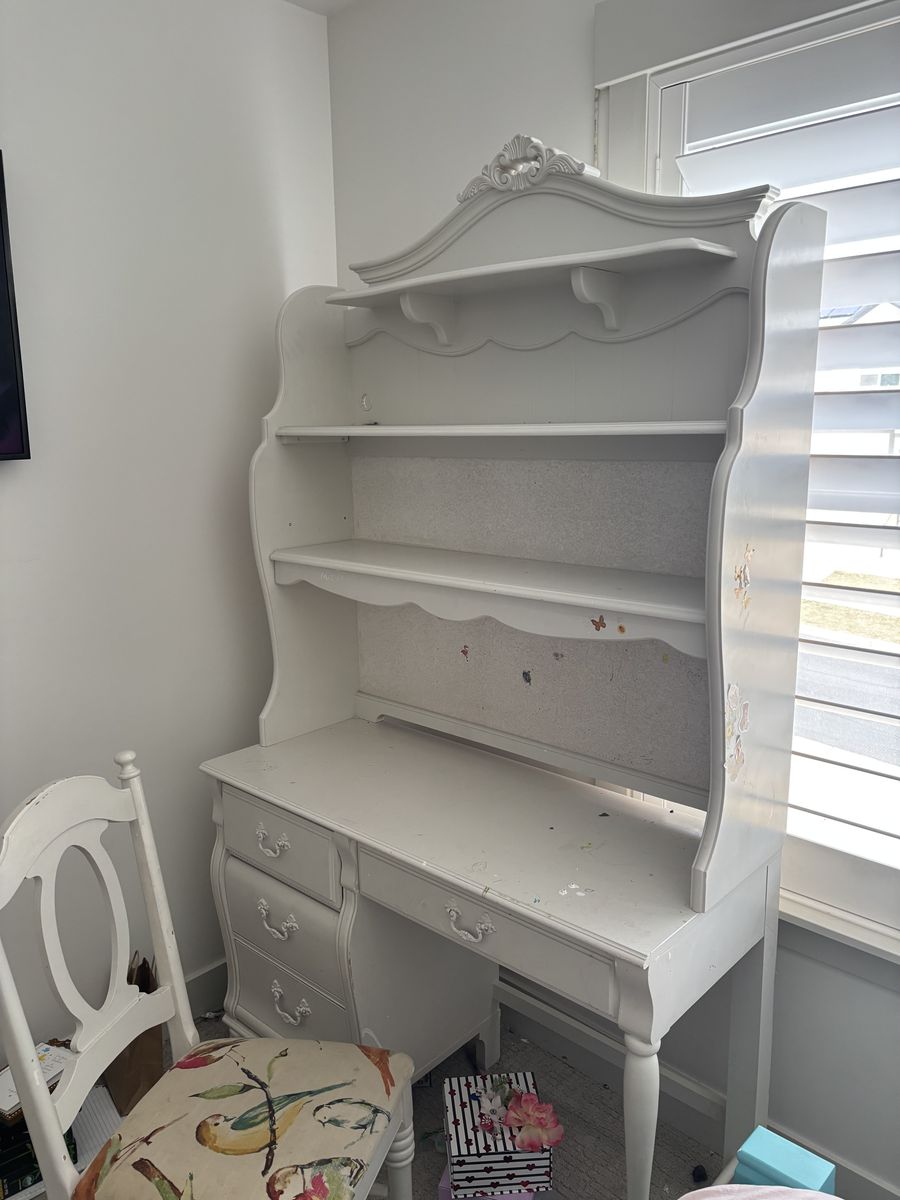 White Desk With Hutch & Chair $175