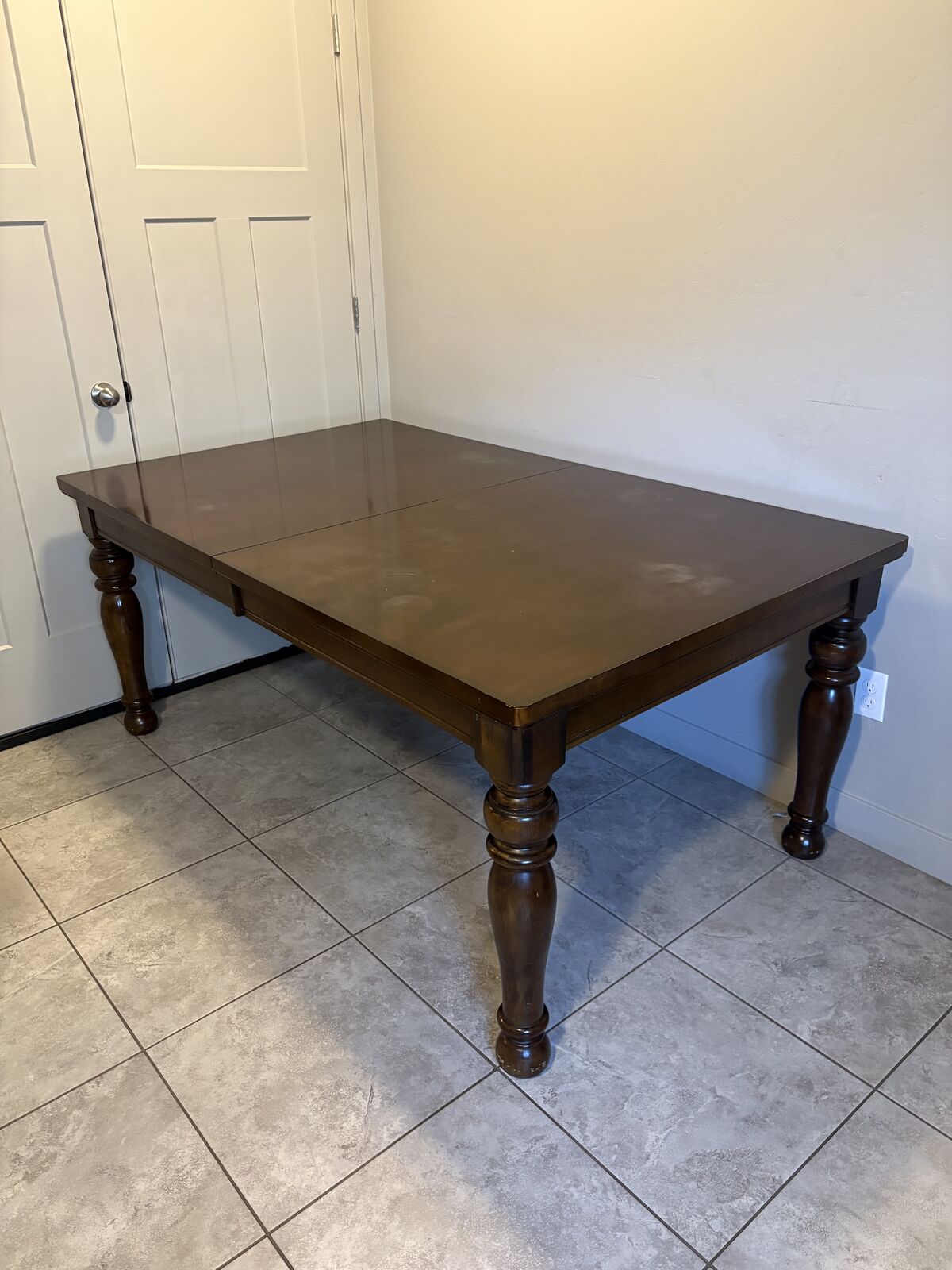 Ashley Furniture Table and Chairs with Lead