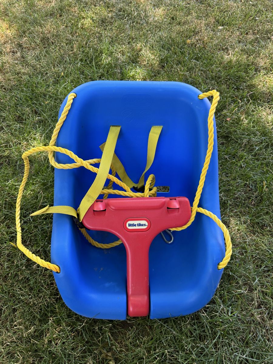 Little Tikes Baby Swing (Blue)