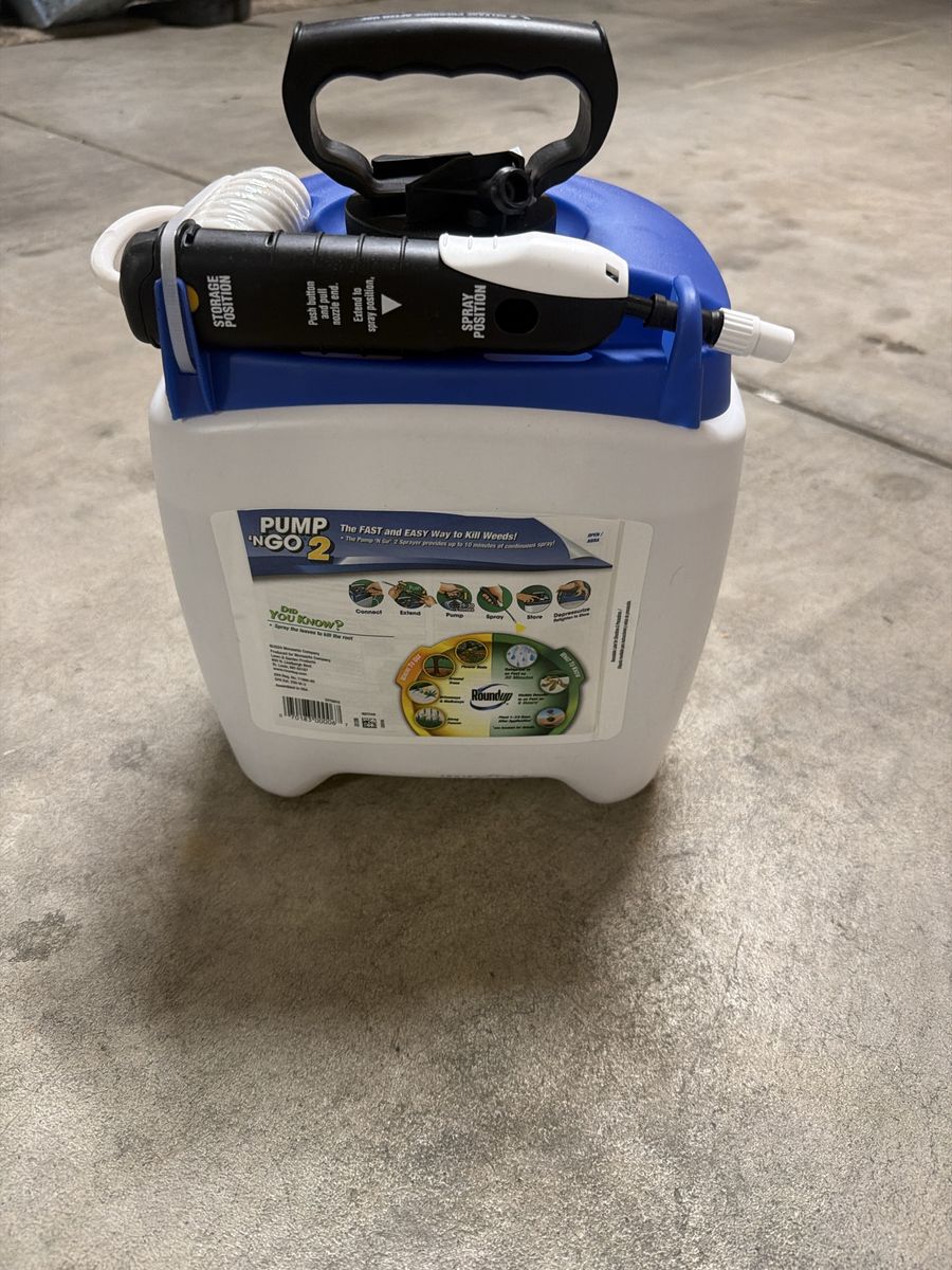 Roundup Pump 'N Go 2 Weed & Grass Killer Sprayer 1.33 Gallon
