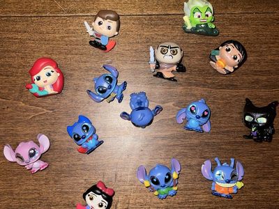 Disney Doorables Lot of 14