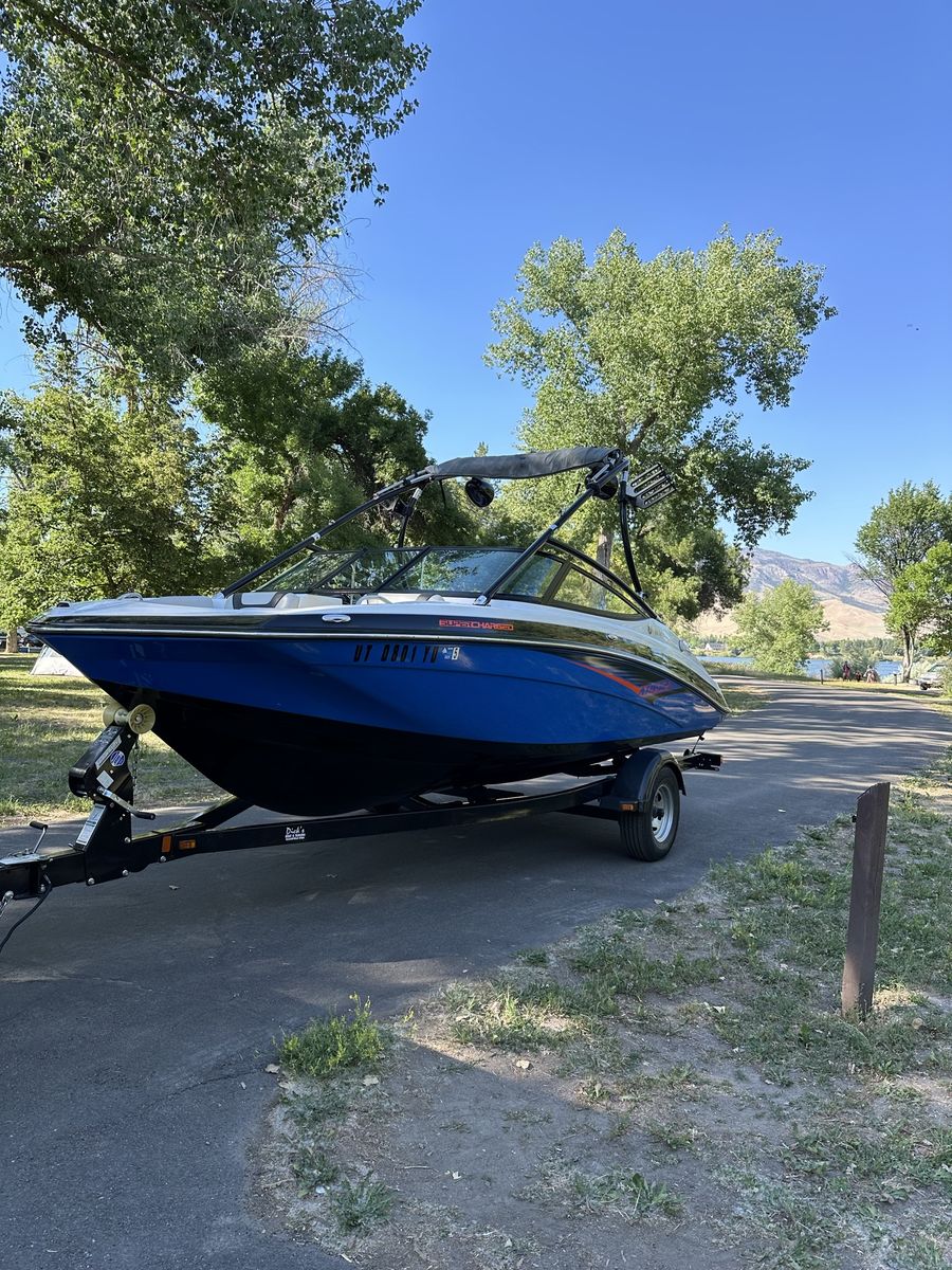 2014 Yamaha AR192