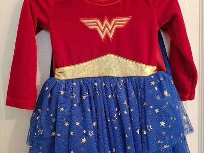 Wonder Woman costume size 6-12 month