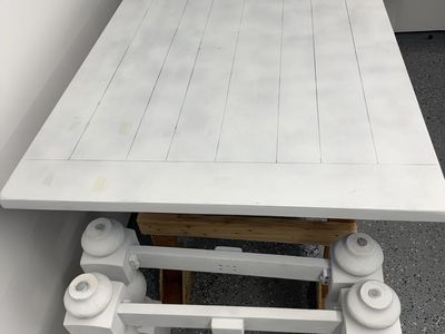 FREE TABLE