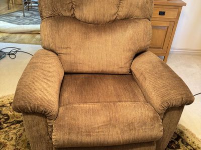 Lift chair