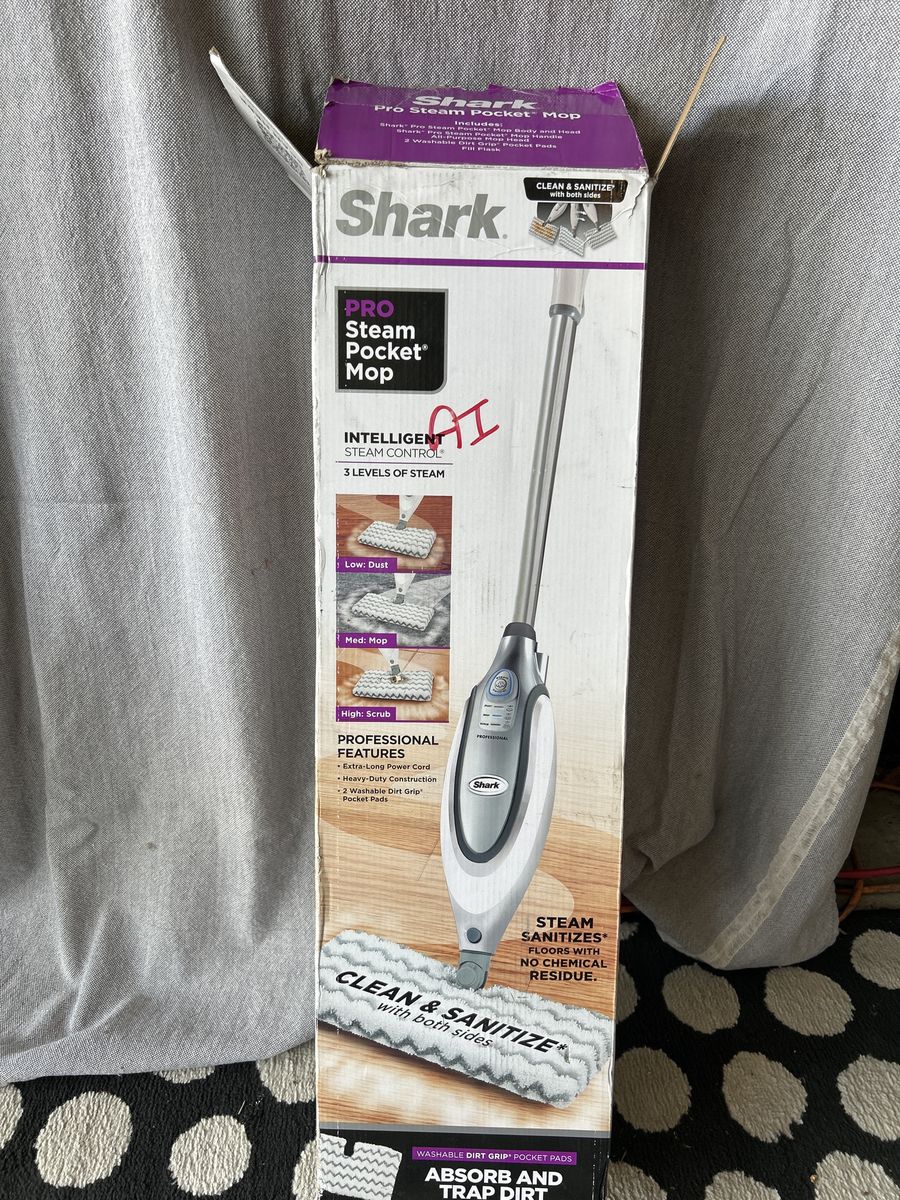 New Shark Pro Steam Pocket Mop with Intelligent Steam Control Open Box