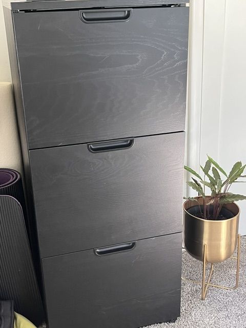 FILE CABINET