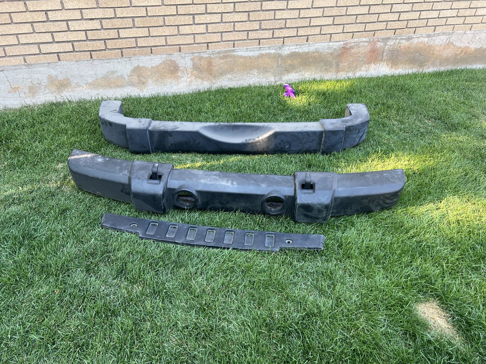 Front and Rear Stock Bumper For Jeep Wrangler JK these bumpers were taken off a 2016 Wrangler