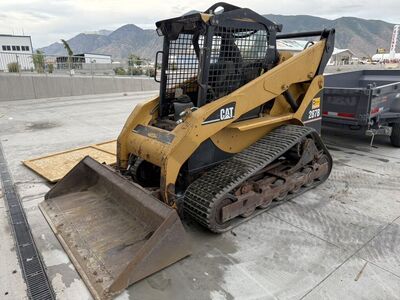 Cat 287B Skidsteer Huge Skid Steer
