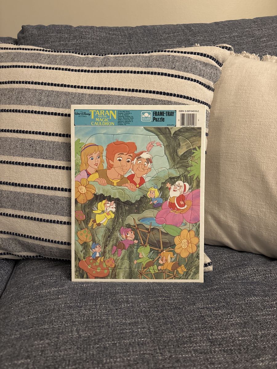 Vintage Disney The Black Cauldron Taran Frame-Tray Puzzle Golden Books 1985