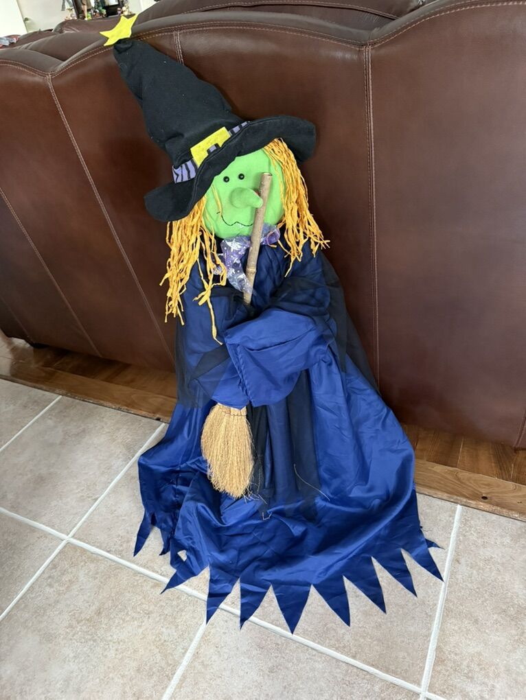 Adorable handmade witch 🧙 46” tall