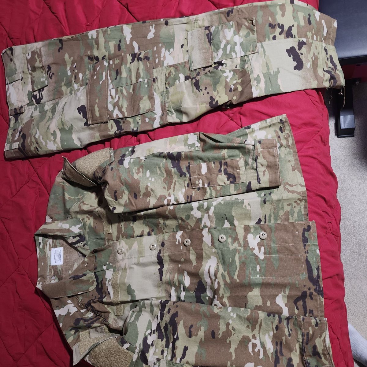 Camo uniform top and pants Large/regular