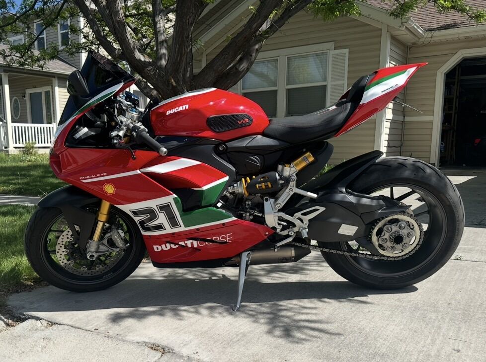 Ducati Panigale V2 Bayliss