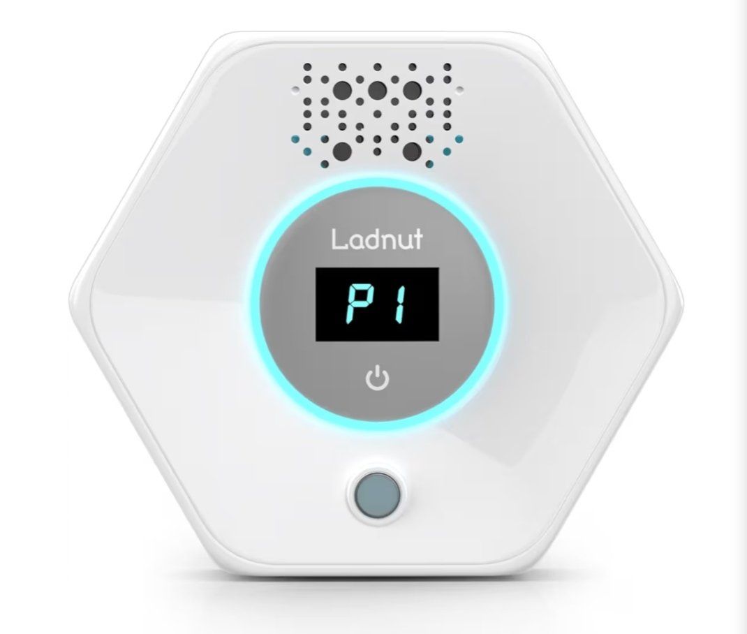 Cat Litter Odor Deodorizer - Ozone & Negative Ion Cat Odor Eliminator with Sensor Monitor, Safe Air Purifier for Pets,Odor Remov