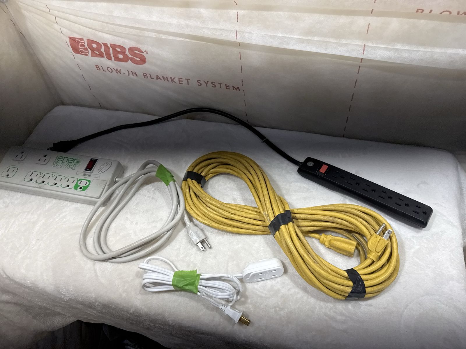 Extension Cord & Power Strip Bundle featuring GE Power Strip and Heavy Duty Cord