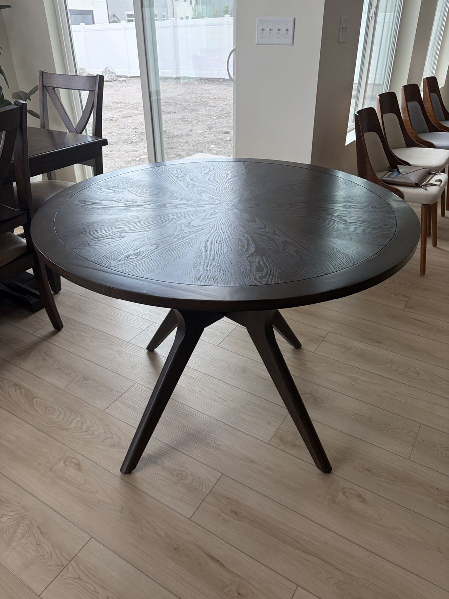 Round Wood Mid-Century Modern (MCM) Dining Table + (4) Chairs